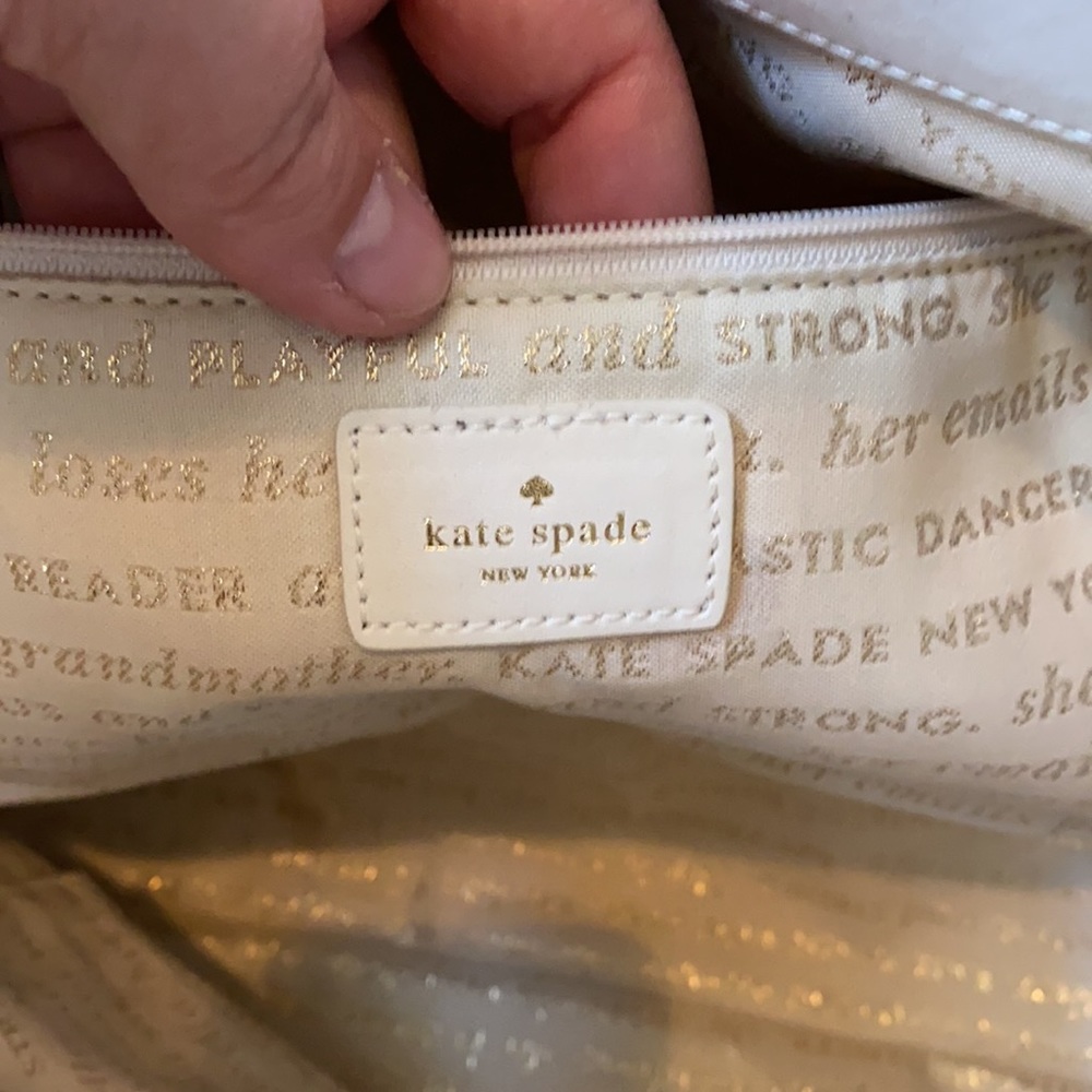 Kate Spade Tote - Picture 5 of 8